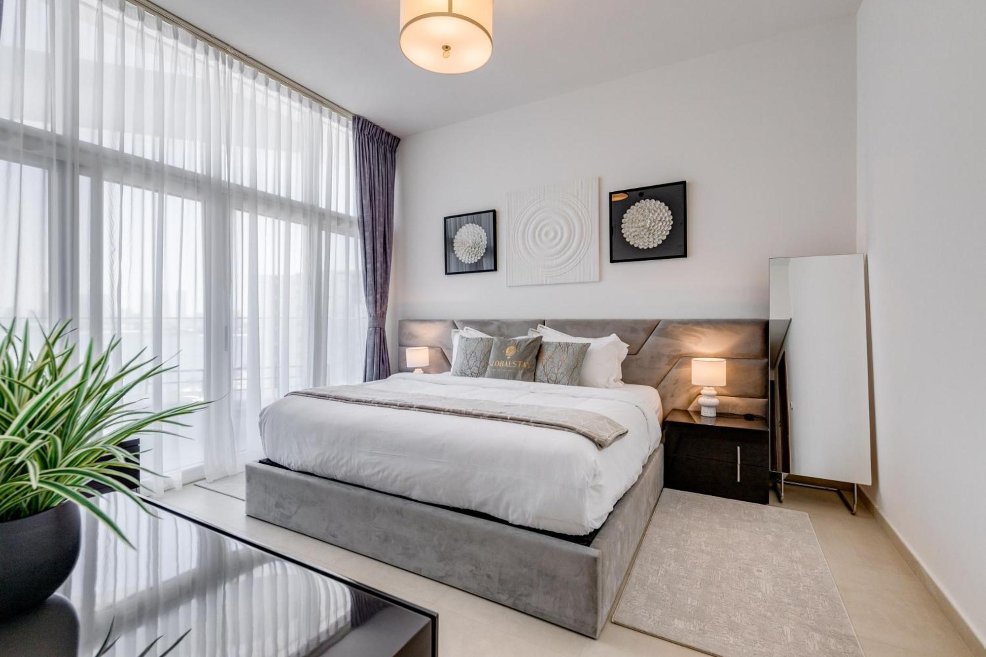 Luxury Azizi Mina Beachfront Apartments Дубай Екстериор снимка